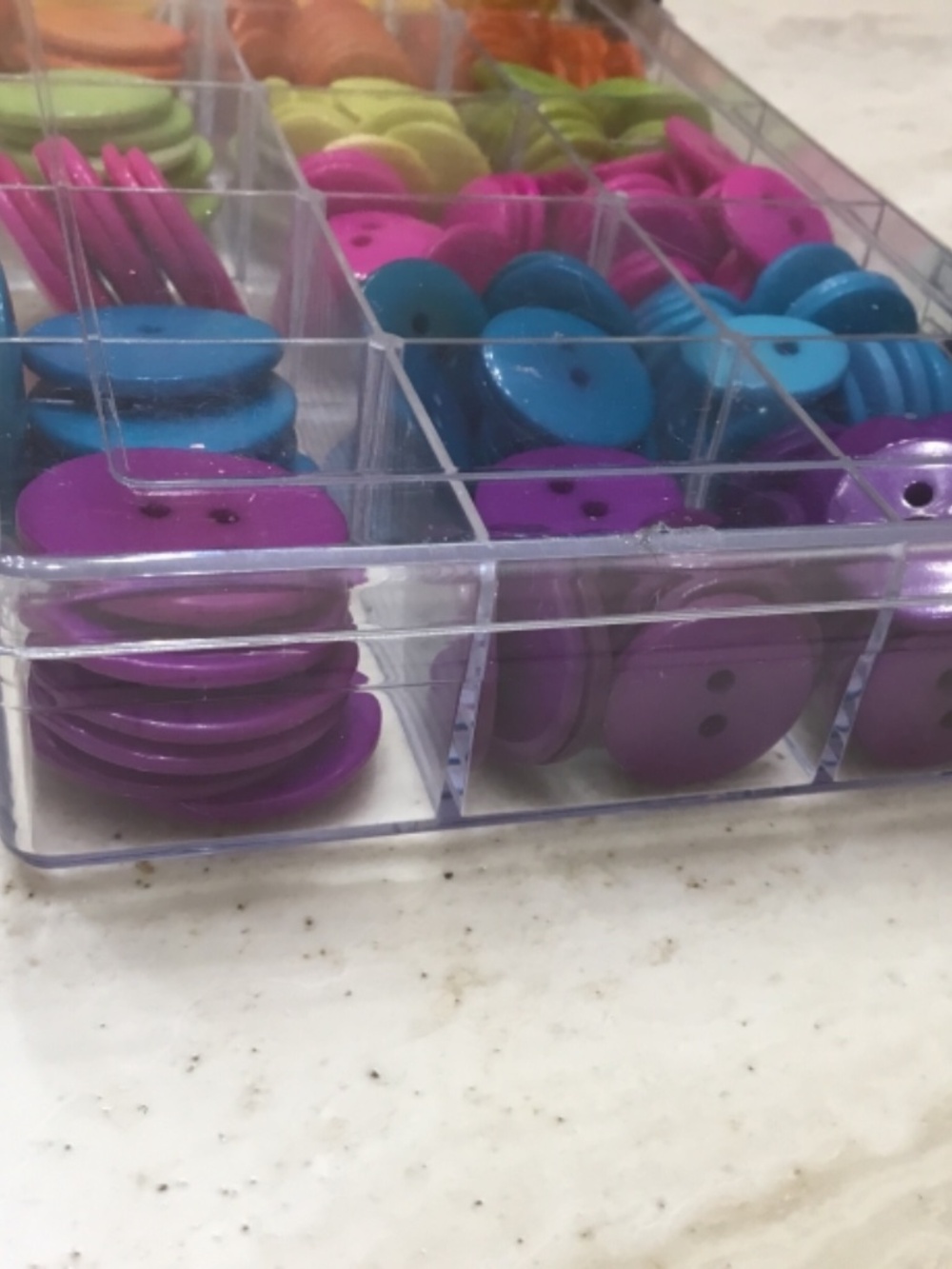 Buttons Colorful Assorted Sizes - Picture 4 of 5